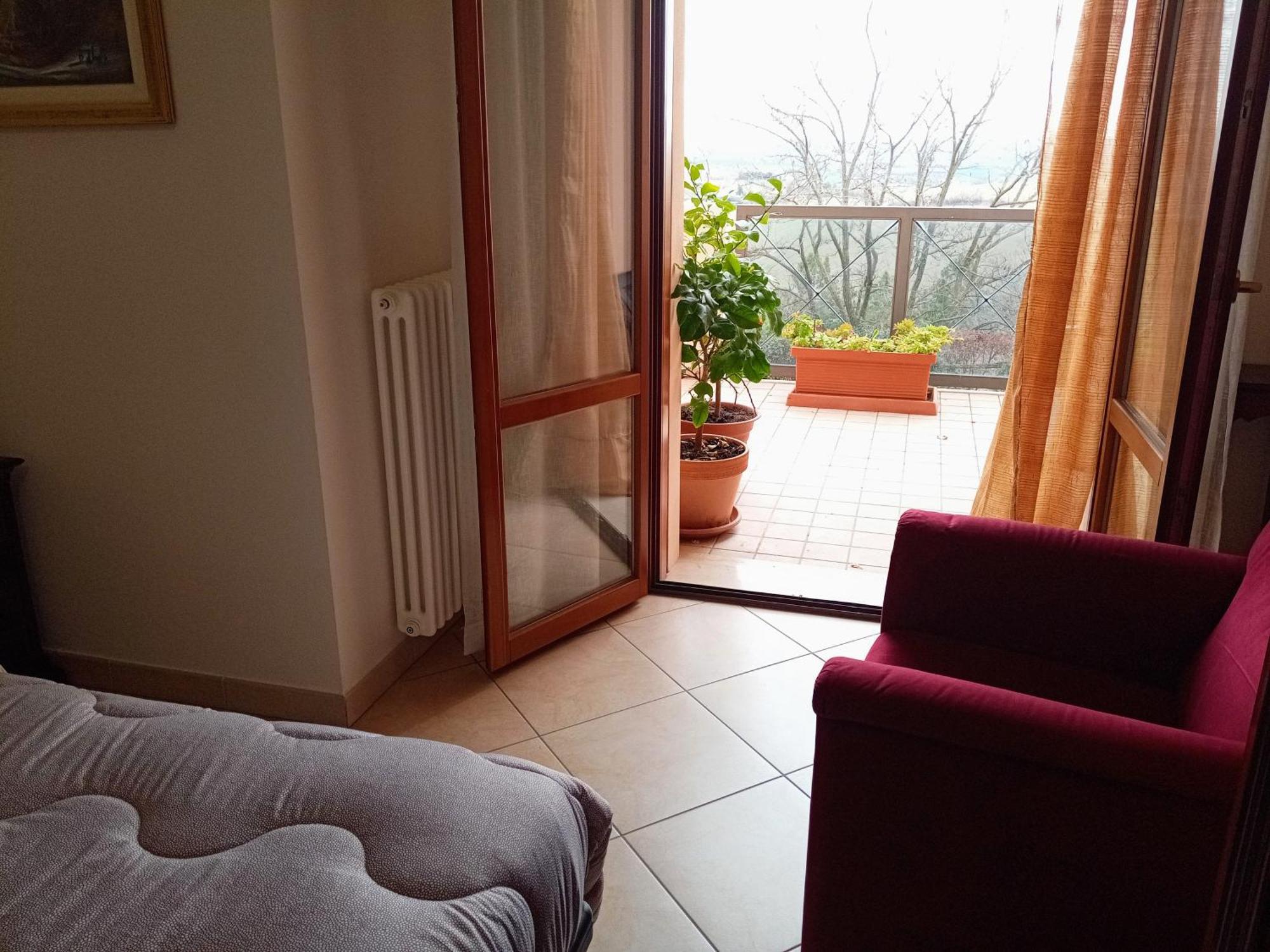Mombaroccio Appartamento Che Vista! Affittacamere מראה חיצוני תמונה