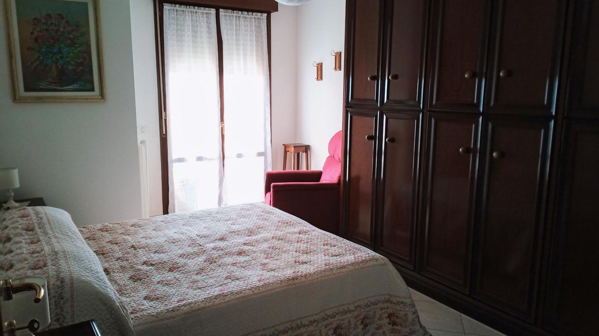 Mombaroccio Appartamento Che Vista! Affittacamere מראה חיצוני תמונה